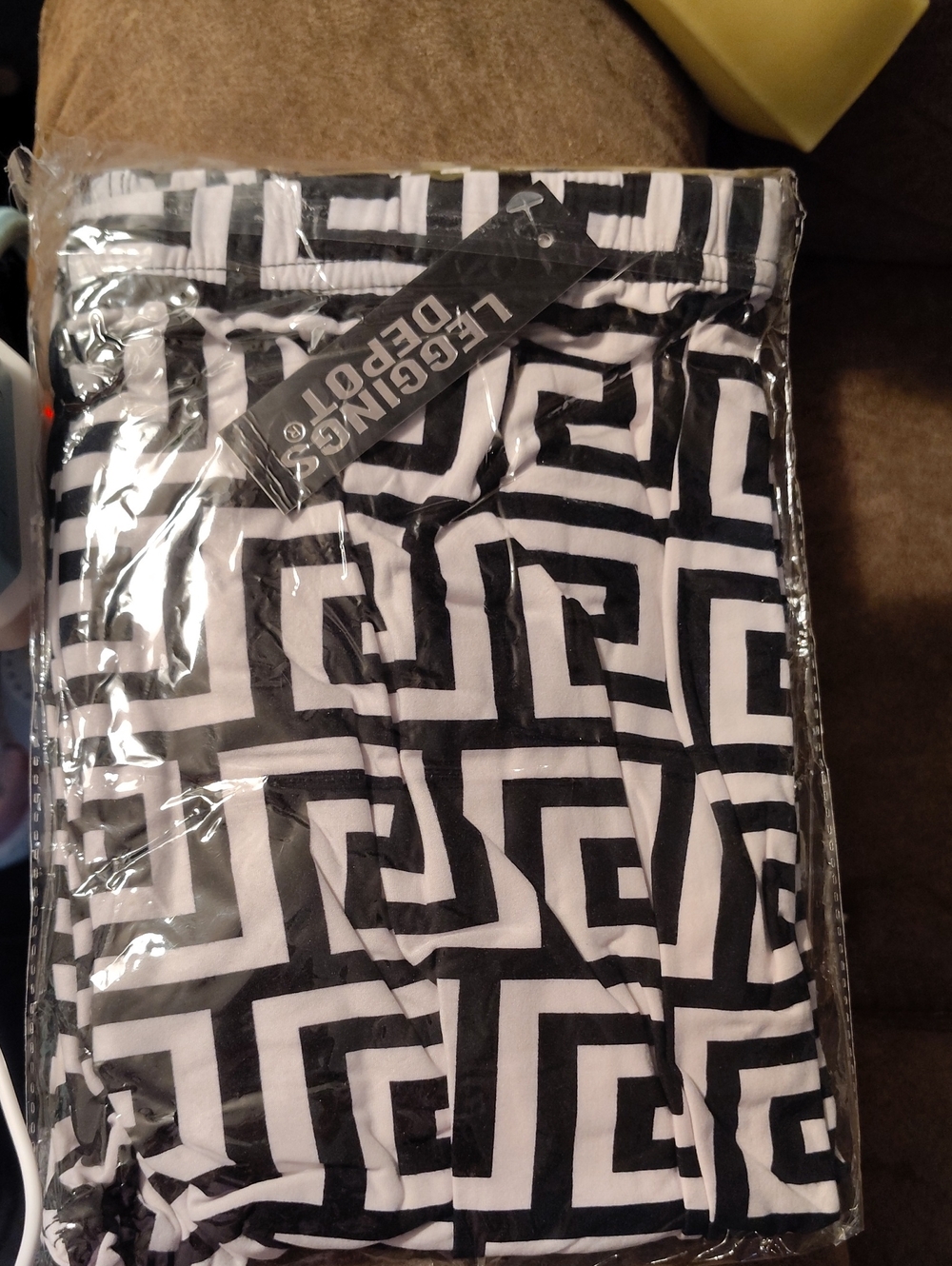 Leggings Depot Women's Plus Size Black & White Geometric Leggings